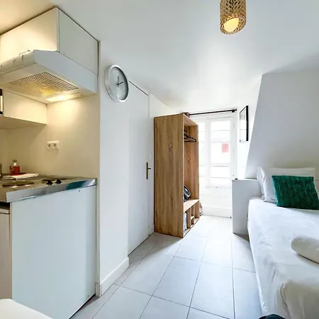Apartment 144 - Urban Charming In