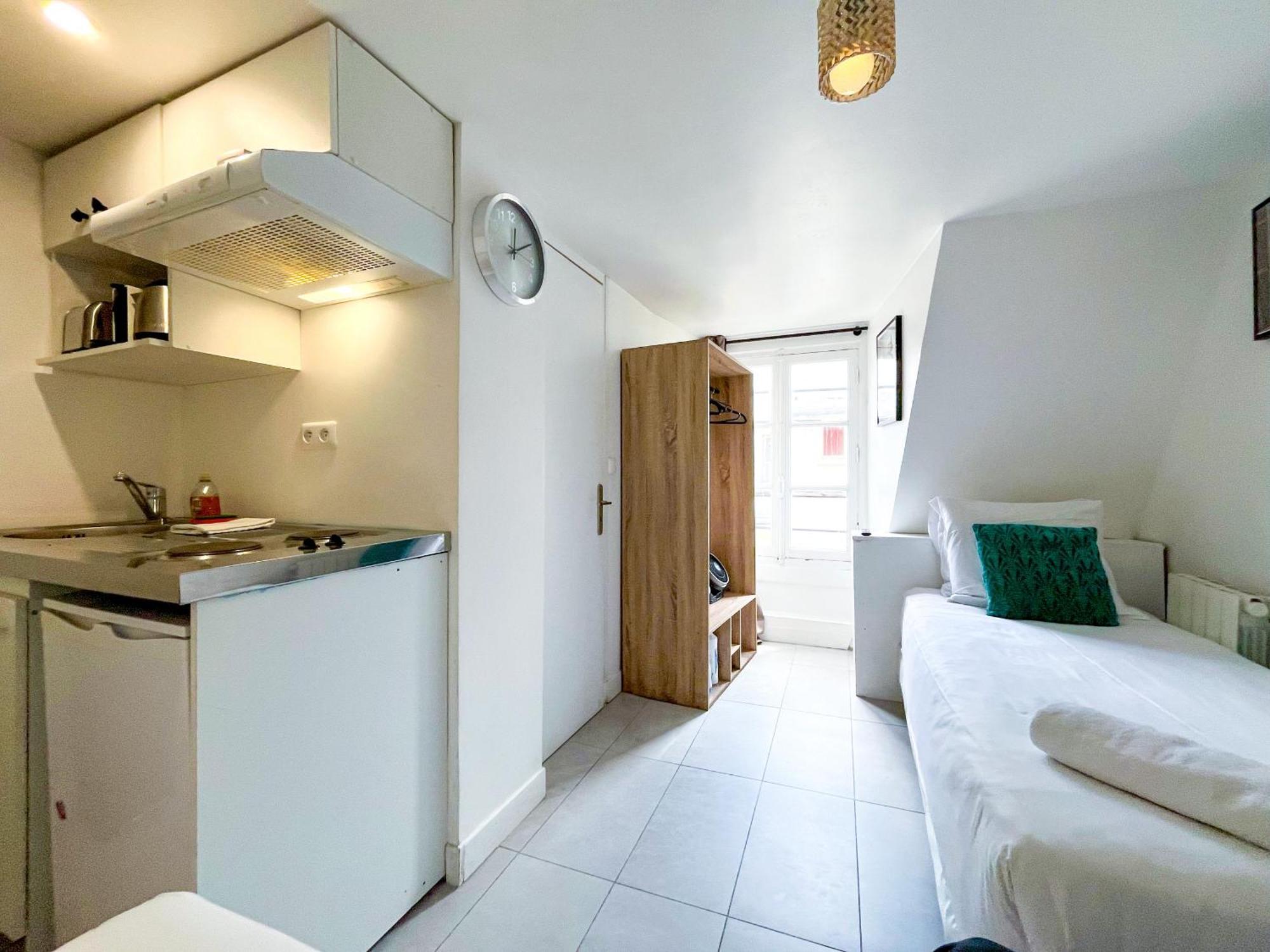 Apartment 144 - Urban Charming In